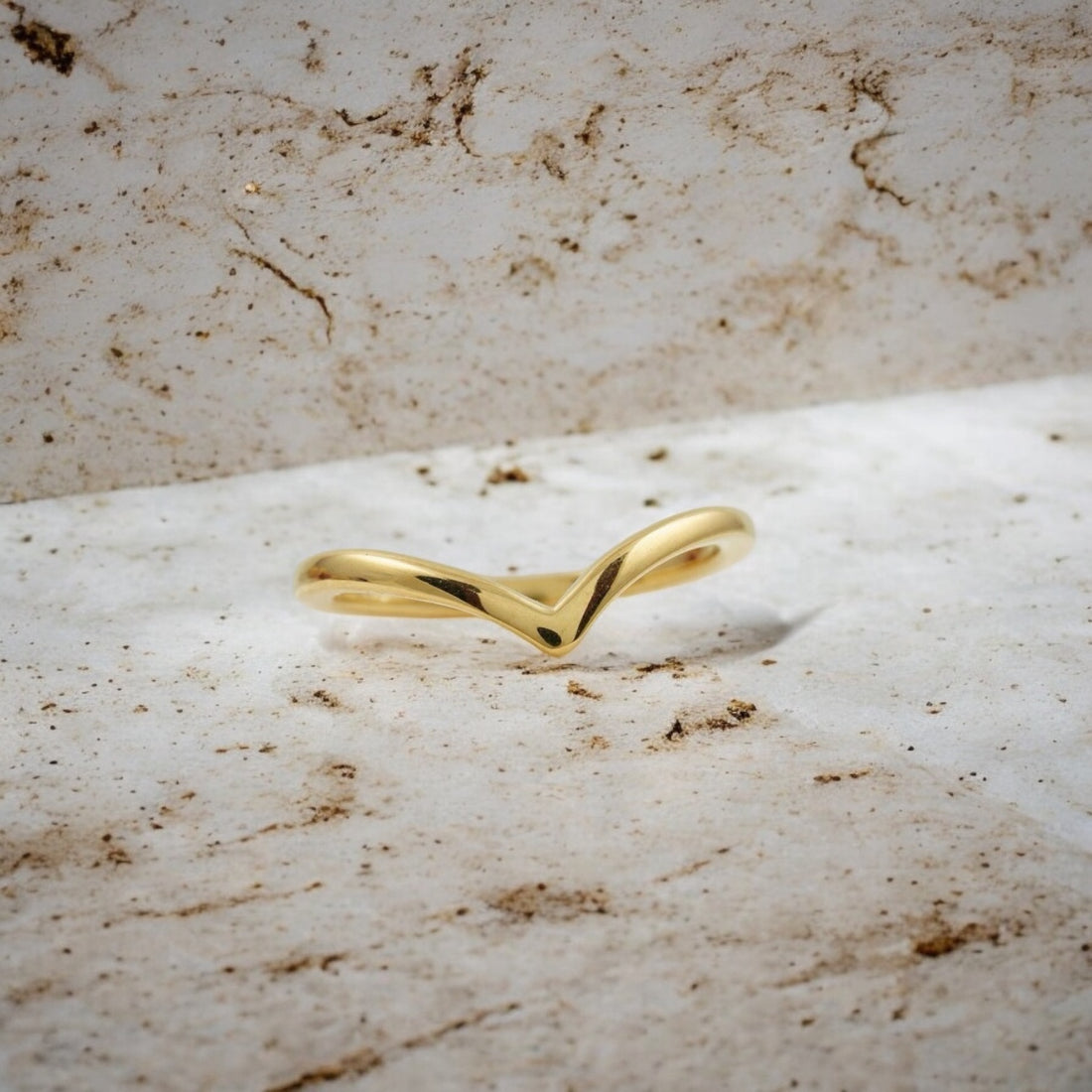 Ring V